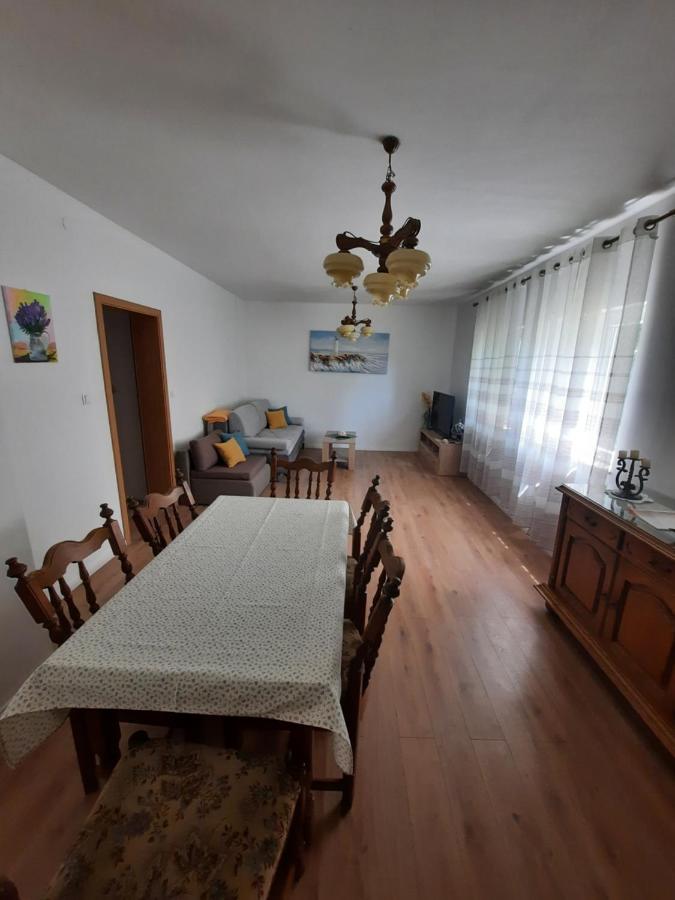 Apartmani Marta Marina Exteriér fotografie